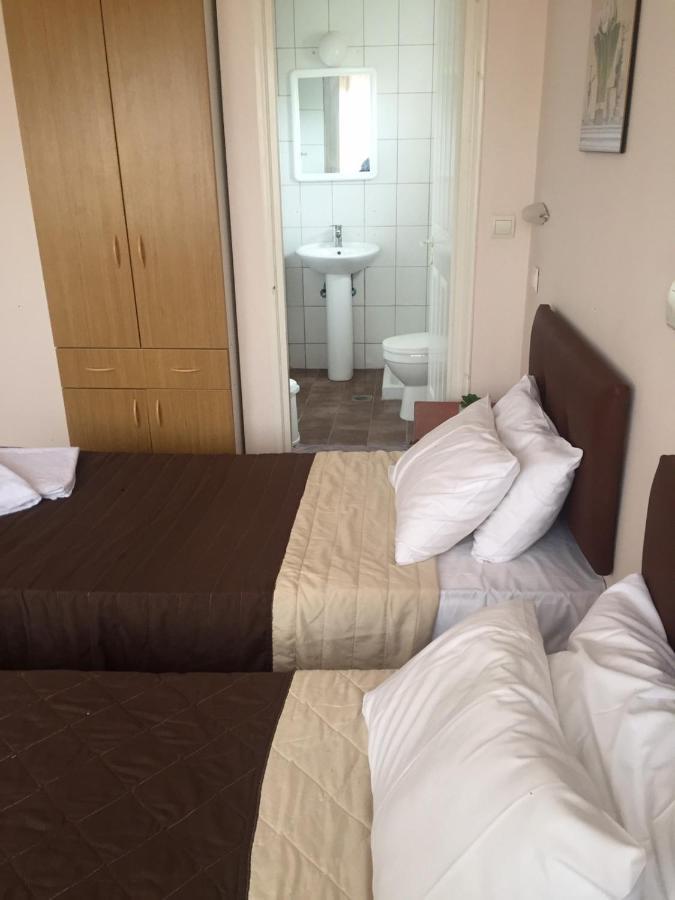 Hotel Aura Laganas Buitenkant foto