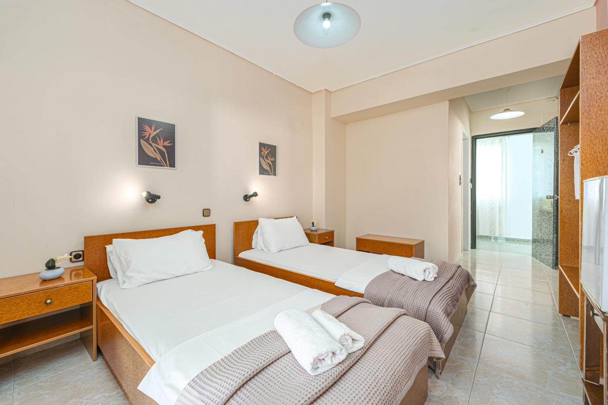 Hotel Aura Laganas Buitenkant foto